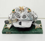 LARGE ROYAL FROG